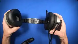 How to locate the serial number on a Lightspeed Zulu 3 aviation headset