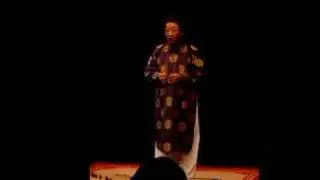 Tran Quang Hai plays the jew's harp