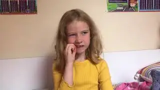 Trying American sweets part 1!