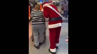Arriving in Lebanon during Christmas 🇱🇧❤️🎄 #lebanon #christmas #beirut #airport
