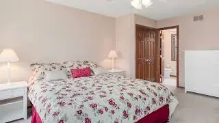 951 Country Place Lake Forest, IL 60045