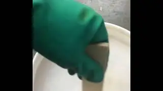 Mixing white acid for acid etching large glass window panels