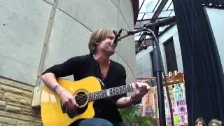 Monkeyville Breakfast - I'm In by Keith Urban