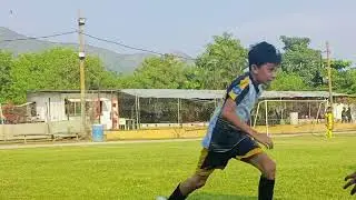 Partido de fútbol⚽ Las vigas vs Tigres cat2014 1er tiempo