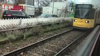 Tatra KT4D Mitfahrt mit Blick aus Fenster -Allee d. Kosmonauten ~ Alt Friedrichsfelde/Rhinstra&szlig;e