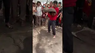 MUD Games in Vietnam Are Absolutely WILD 😯