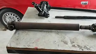 Alfa 105 GTV drive shaft inspection and tips to consider before splitting the couplings.