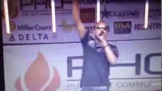 DuQuaye performing 