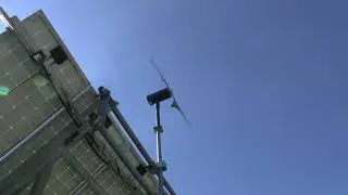 2 axes tracker with 2 blade windturbine skywind. we never use that windturbine again.