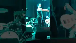 @losbronsonrock en @lucille6653  Lado B- Falsa  libertad.(9/11/24)#rockargentino