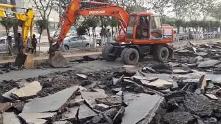 Karachi university road construction Finally Started