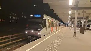 GVB S1 Metrostel 48 op lijn 54 richting Centraal station vertrekt van Spaklerweg 24-3-2023