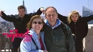Get Photobombed By Cameron Diaz