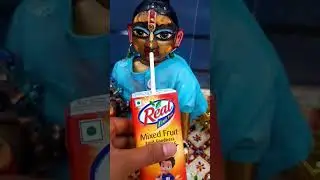#lalla juice🧃☺️ pee rha h/#krishnastatus #ytshorts #laddugopalshorts #radheradhe #pls subscribe
