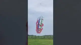 Atraksi Pesawat Jupiter Aerobatic Team