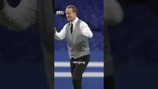 Пэт Макафи учит Пейтона Мэннинга делать пант | #шорты