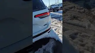 2025 Grand Cherokee Summit  walk around for Mitchell