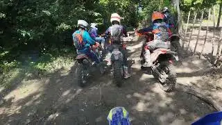 Calentando los motores en Puerto Plata. #viralvideos #motocross #ktm #enduro #shorts 