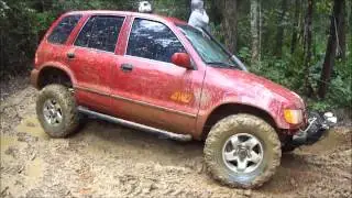 3 Sportage 3 Willys 1 Niva Na trilha 2
