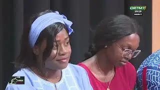 fousseyni fakoly doumbia en acoustique sur lortm dans l'émission samedi loisirs