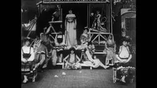 Le Parapluie fantastique (1903) Ten Ladies in One Umbrella (M&eacute;li&egrave;s)
