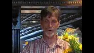 Dave Burnett speaks at Victory Dinner