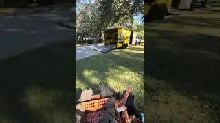 Bagging leaves with a Scag Turf Tiger ll and Scag Clamshell Bagger.