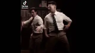 Not giving you up: BTR dancing