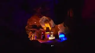 Silver Dollar City. Headless prisoner lol