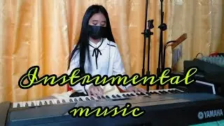 My daughter Playing keyboard,   relaxing music/Mom's Lyn channel