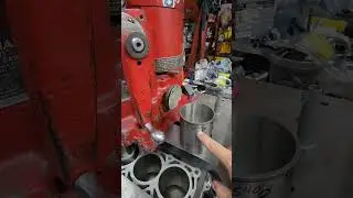 Sleeving a Kawasaki 1500 cylinder from a Ultra Lx #jetskiracing #pwc #jetski #racing #machining #diy
