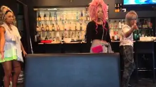black diamondに出会える渋谷ガングロカフェにてパラパラShibuya Nationをお客様にご披露
