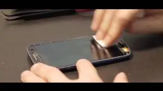 An Expert Repair of a Samsung Galaxy S3 Front Glass