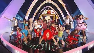 Britney Spears Tribute (Michael Jackson Video Vanguard Award 2011)