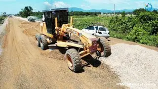 Awesome Motor Grader Liugong Spreading Gravel Making Foundation Roads Activities Skills Operation