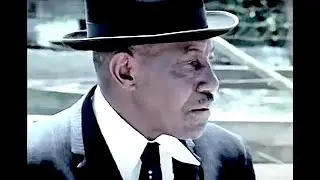 Фермер из Миссисипи научил свиней молиться перед едой. Он родился в 1898 году!