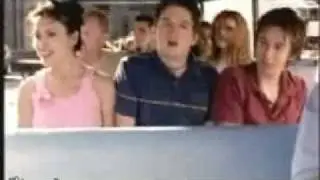 Alyssa Milano - tram-tour ad - Charmed CN