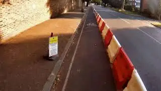 New cycle lane - Kew Road - May 2020