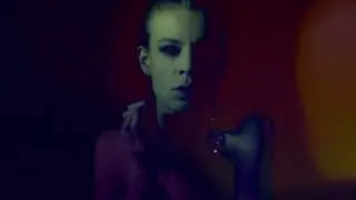 JESSICA SAYS - VIENS VIENS