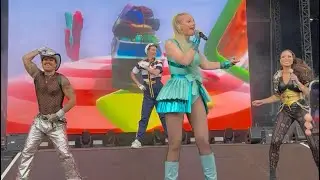 VENGABOYS - Up & Down | We Like To Party! (The Vengabus) • LIVE @ Mighty Hoopla