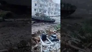 Polish T-72M battle tank operate in Bakhmut direction