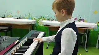 Soft Mozart Academy 2025: Artem (9), ре мажор короткие арпеджио правой рукой