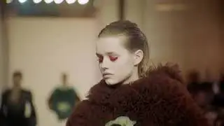 Undercover Fall/Winter 2023 Runway Show  / 4k HD
