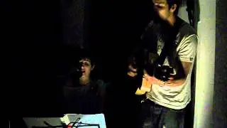 Flavio y Manuzza -- Tocando en Lacasadelaschicas- Velha Infancia
