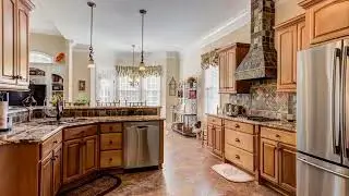 Pristine & Upgraded in SALEM GLEN COUNTRY CLUB - CLEMMONS!