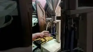 Manual Hand Operated cream roll filling machine