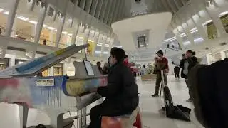 Live Music at the Oculus, World Trade Center; &ldquo;Ordinary People&rdquo; by John Legend 