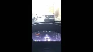 Tesla Model S 2017 Autopilot HW2