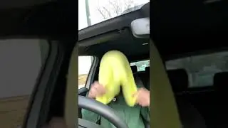 Me pillan grabando en un coche