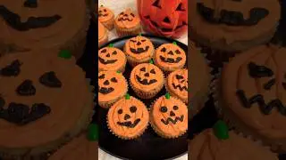 🎃Halloween jack-o-lantern cupcakes! Halloween party ready 🎃 #halloween #cupcake #baking #pumpkin